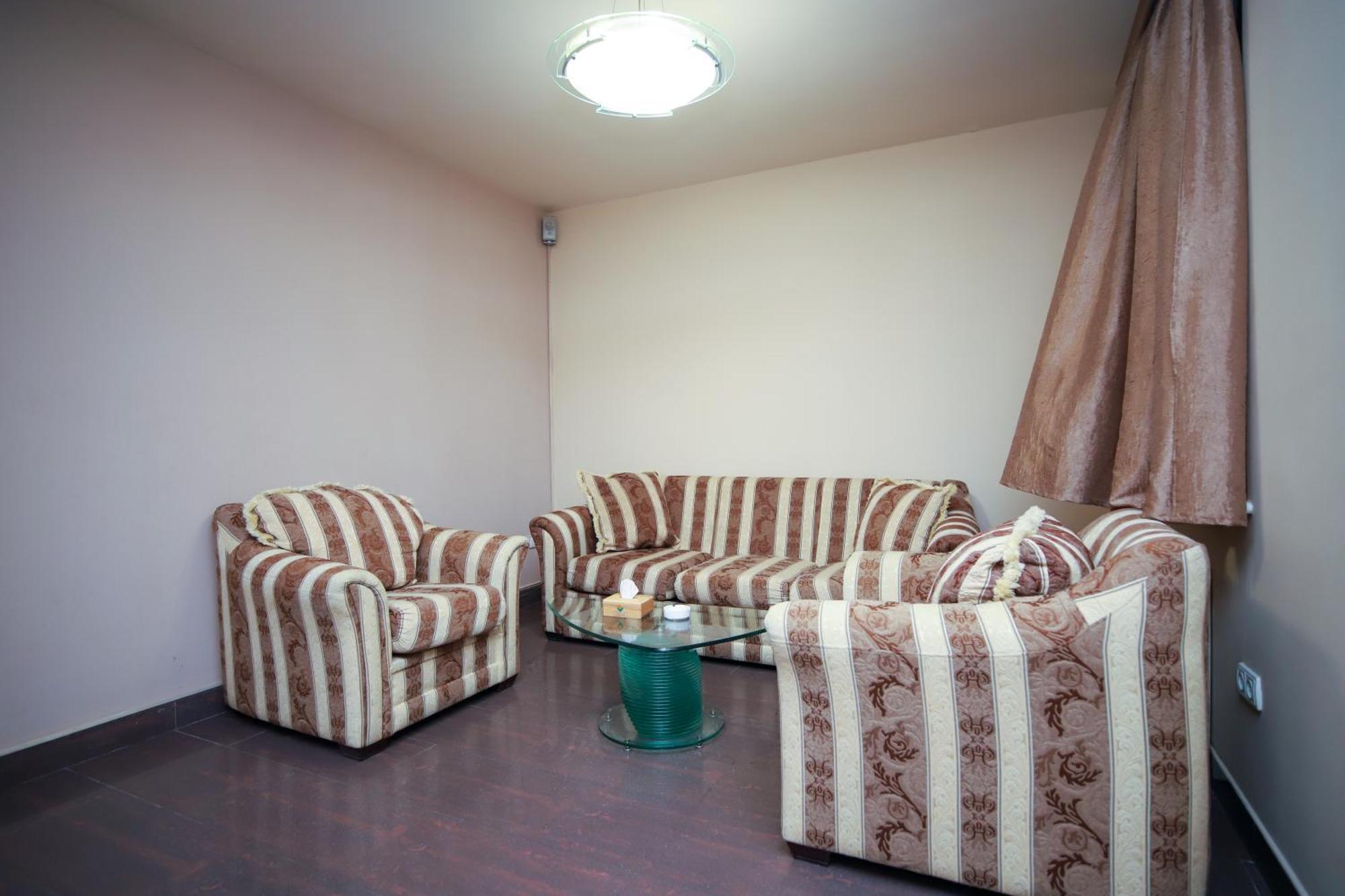 Armenian Village Park Hotel & Free Water Park, Gym Erivan Dış mekan fotoğraf