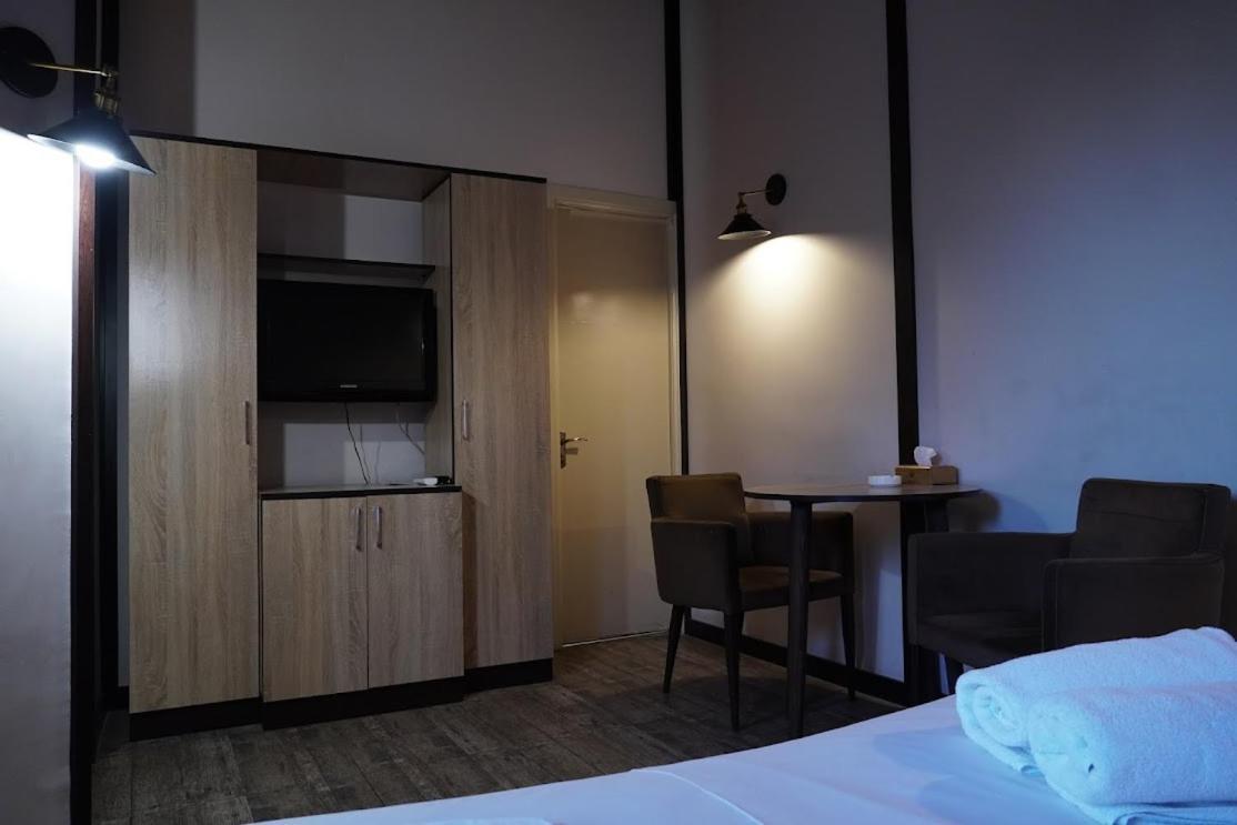 Armenian Village Park Hotel & Free Water Park, Gym Erivan Oda fotoğraf