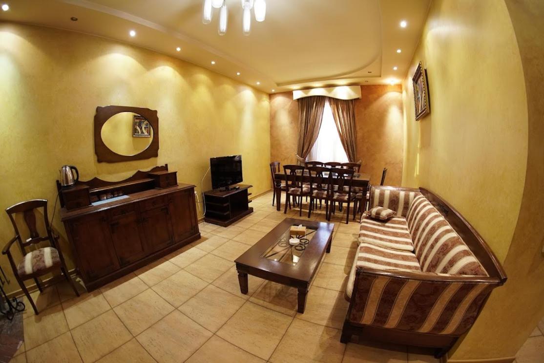 Armenian Village Park Hotel & Free Water Park, Gym Erivan Dış mekan fotoğraf