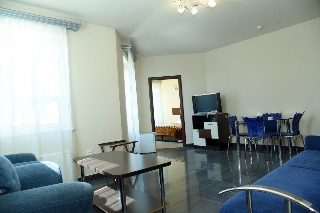 Armenian Village Park Hotel & Free Water Park, Gym Erivan Dış mekan fotoğraf