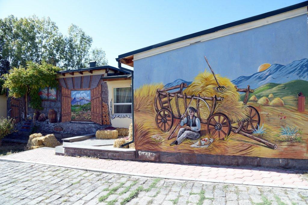 Armenian Village Park Hotel & Free Water Park, Gym Erivan Dış mekan fotoğraf